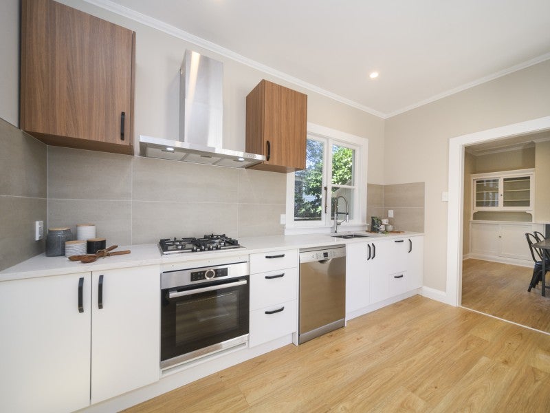 17 Stewart Crescent, Hokowhitu, Palmerston North - Carousel 1
