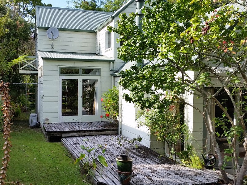 20 Richardson Avenue, Whataupoko, Gisborne - Carousel 1