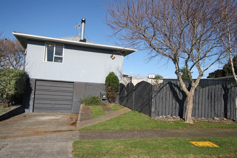 7 Veronica Place, Bell Block, New Plymouth - Carousel 2