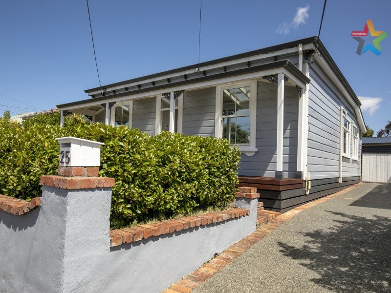 25 Buick Street, Petone, Lower Hutt - Carousel 19