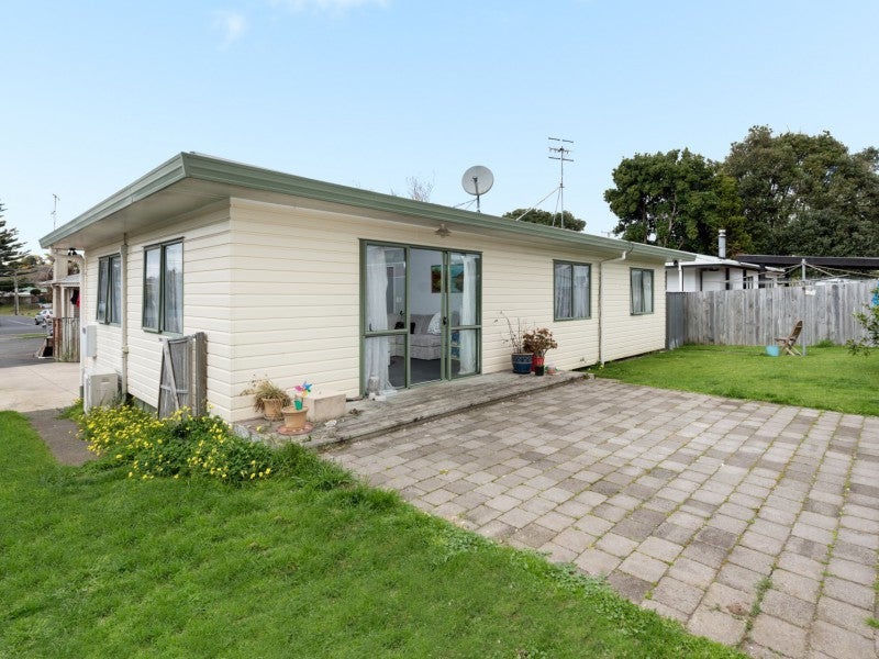 8A Windsor Road, Bellevue, Tauranga - Carousel 1