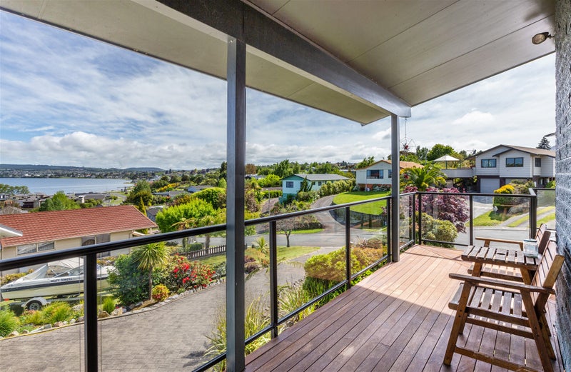 45 Tremaine Avenue, Two Mile Bay, Taupo - Carousel 2