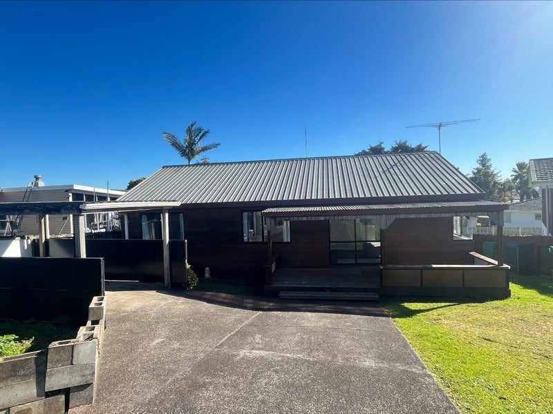 0 Redhill Road - Carousel 9