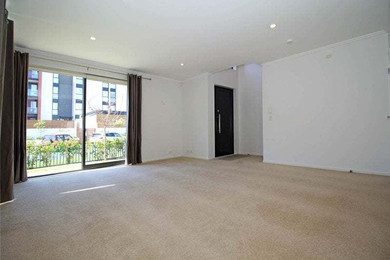 29 Scoria Crescent, Stonefields, Auckland - Carousel 2