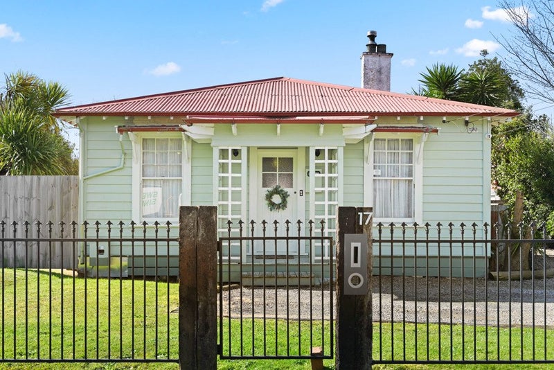 17 Weka Street, Frankton, Hamilton - Carousel 1