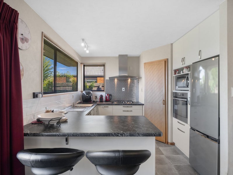 20 Briarmont Street, Avondale, Christchurch - Carousel 2