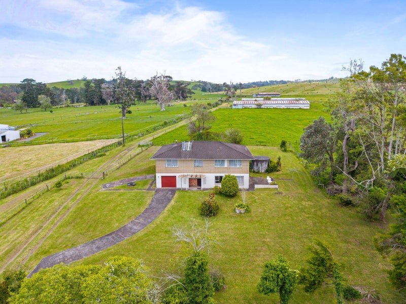 143 Hunter Road, Taupaki, Henderson - Carousel 2