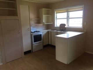 2/7 HEATHER GR, Fairfield, Lower Hutt - Carousel 2