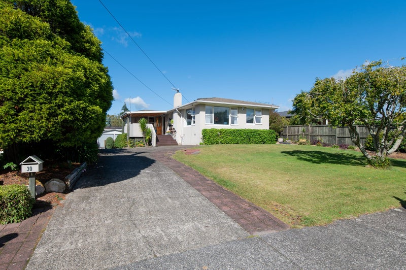 30 Carlton Street, Glenholme, Rotorua - Carousel 2