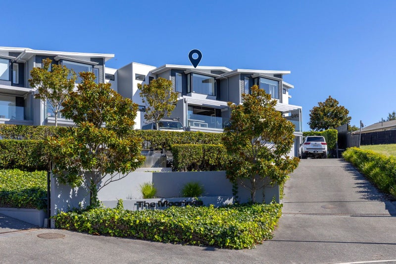 6/5 The Moorings, Two Mile Bay, Taupo - Carousel 1