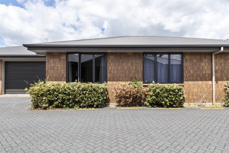 10/31 Jones Crescent, Melville, Hamilton - Carousel 1