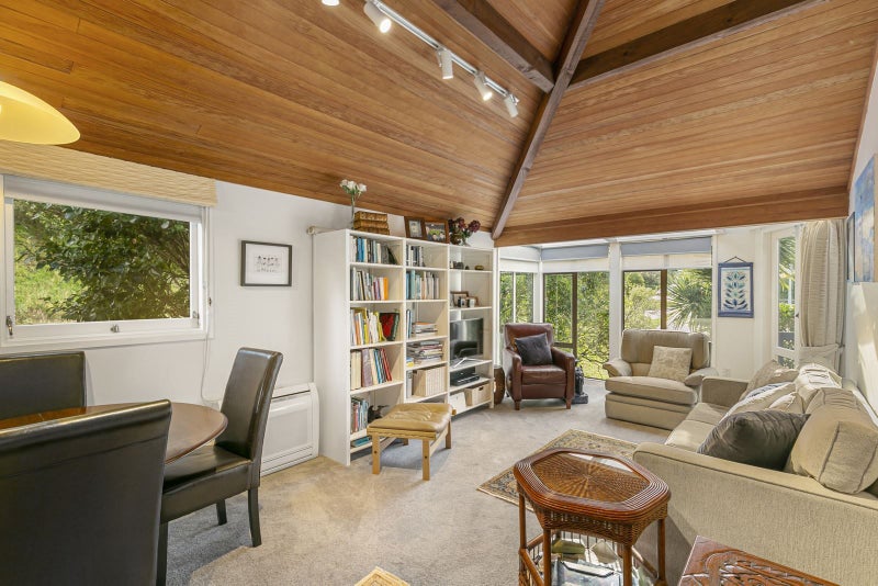 9 Waikowhai Street, Ngaio, Wellington - Carousel 2