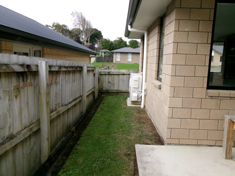 32 Owens Road, Waiuku, Waiuku - Carousel 24