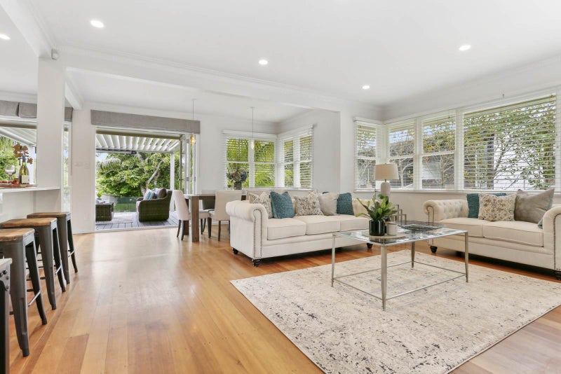 42A Orakei Road, Remuera, Auckland - Carousel 2