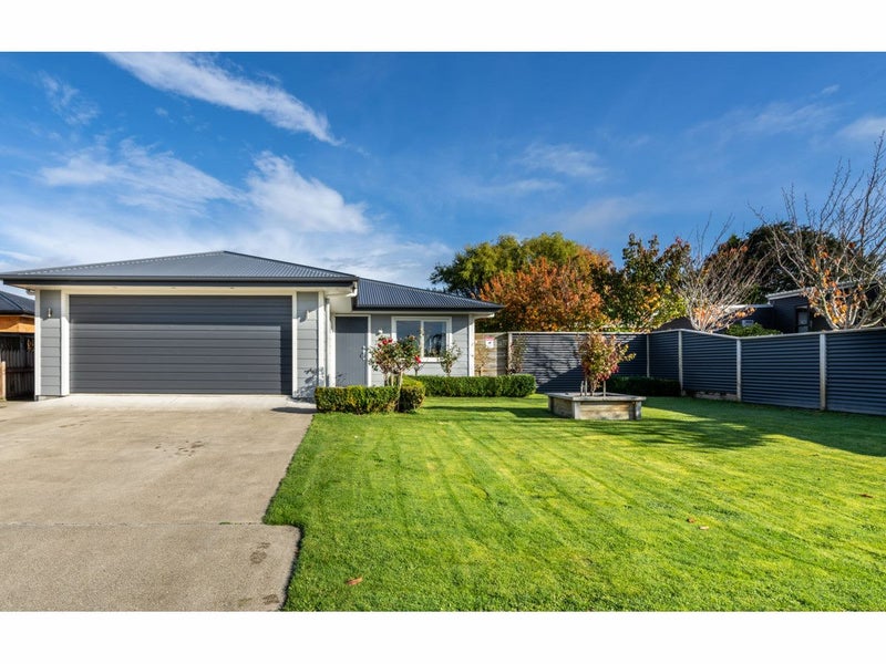 10 Maltby Street, Waikiwi, Invercargill - Carousel 1