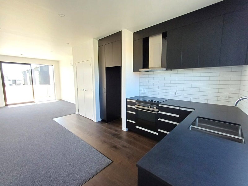 21 Kamahi Terrace, Omori - Carousel 2