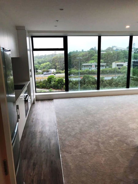 203/8 Whitaker Place, Grafton, Auckland - Carousel 2