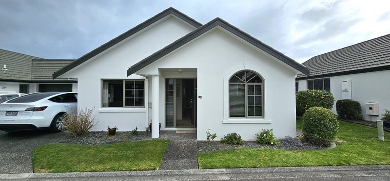 14 Pyes Pa Road, Pyes Pa, Tauranga - Carousel 1