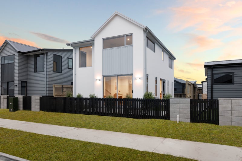 4 ROSE LANE, Papamoa, Tauranga - Carousel 1