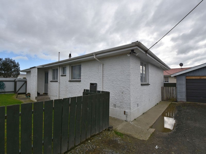 4 Hyde Street, Clifton, Invercargill - Carousel 14
