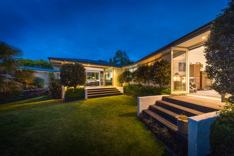 34 Churchill Avenue, Hokowhitu, Palmerston North - Carousel 1