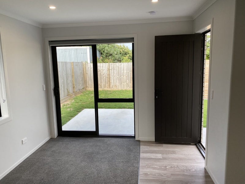 4/14 Powells Road, Fairview Downs, Hamilton - Carousel 2