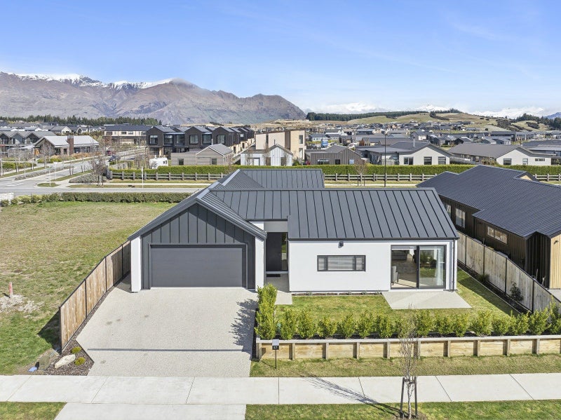 47 Pounamu Avenue, Albert Town, Wanaka - Carousel 1