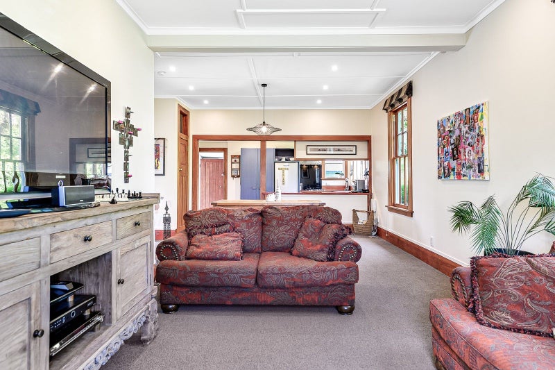 18 Weka Street, Frankton, Hamilton - Carousel 40