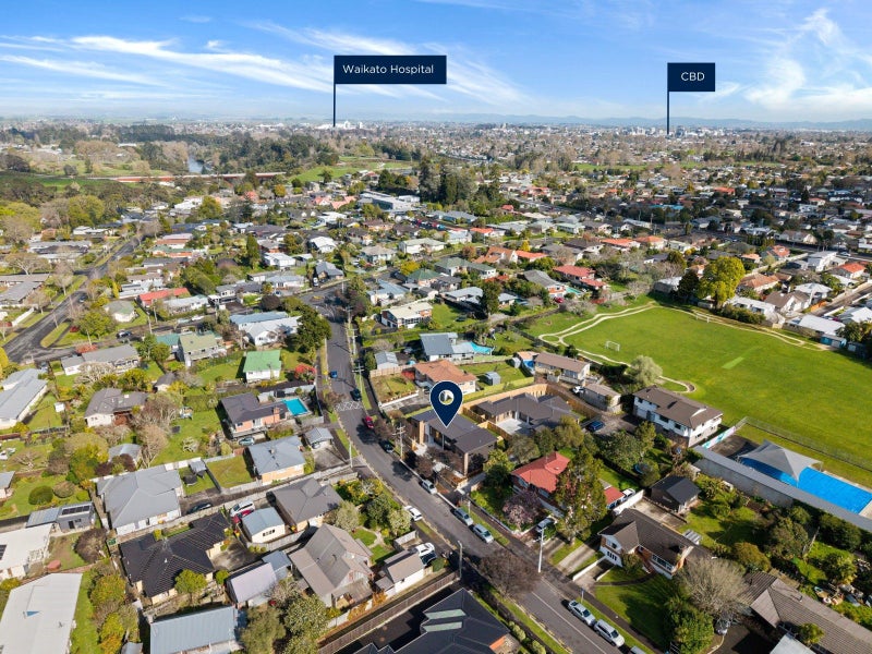 2/15 McCracken Avenue, Hillcrest, Hamilton - Carousel 8