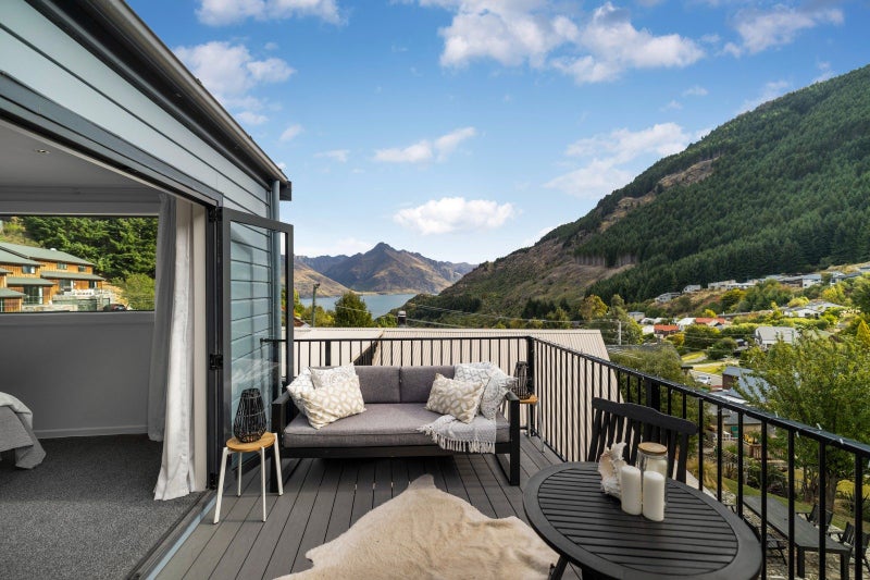 214 Fernhill Road, Sunshine Bay, Queenstown - Carousel 2