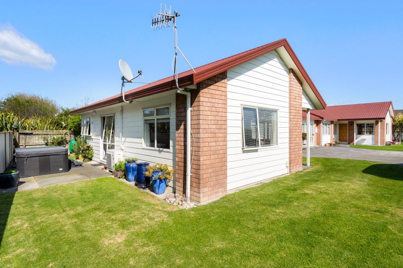 2/166 Guppy Road, Taradale, Napier - Carousel 14