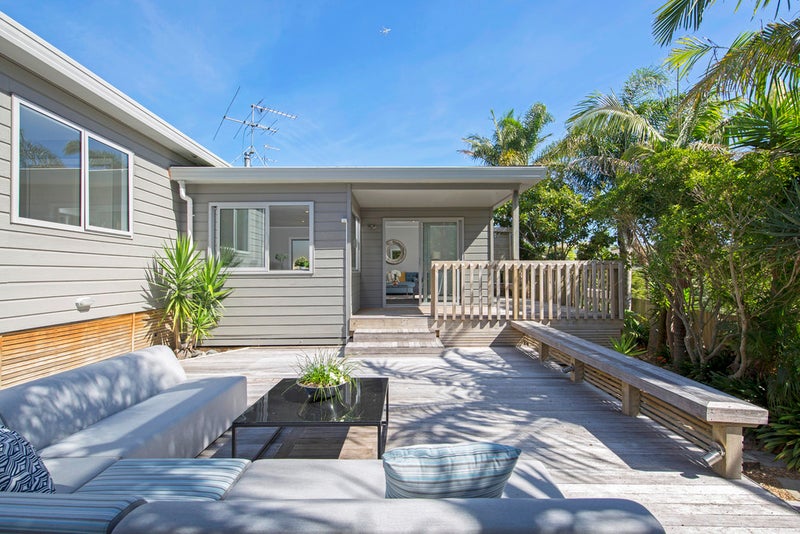 22B BERNIE EDWARDS PL, Botany Downs, Manukau City - Carousel 2