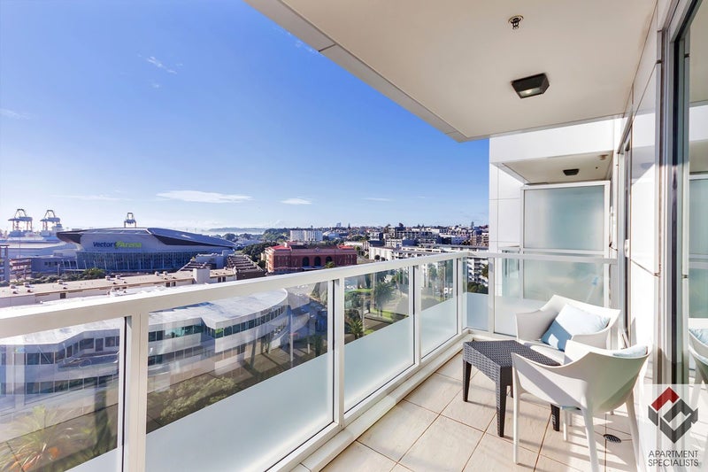 904/85 Beach Road, Auckland Central, Auckland - Carousel 1