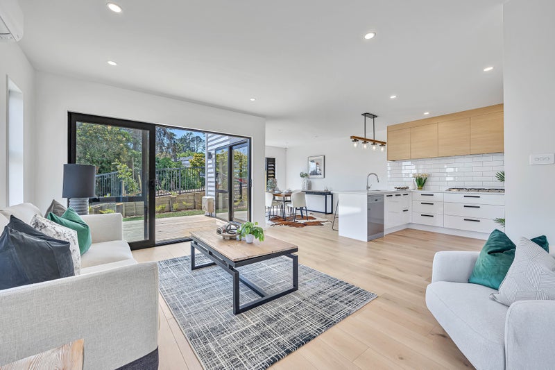 9A Janome Place, Bucklands Beach, Auckland - Carousel 2