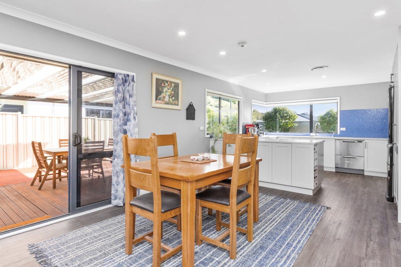 15 Malbec Way, Greenmeadows, Napier - Carousel 2