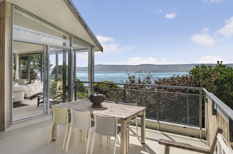 36A Fortification Road, Karaka Bays, Wellington - Carousel 2