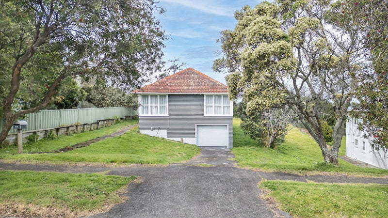 46 Silverton Avenue, Wai o Taiki Bay, Auckland - Carousel 2
