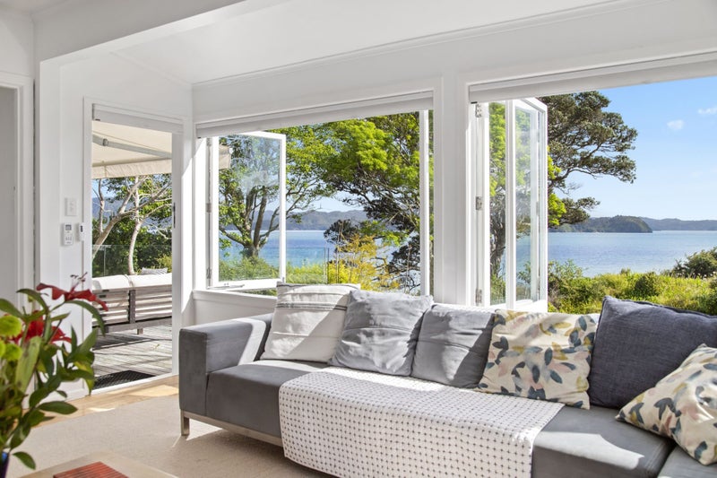 23 Gap Road, Waiuku - Carousel 1