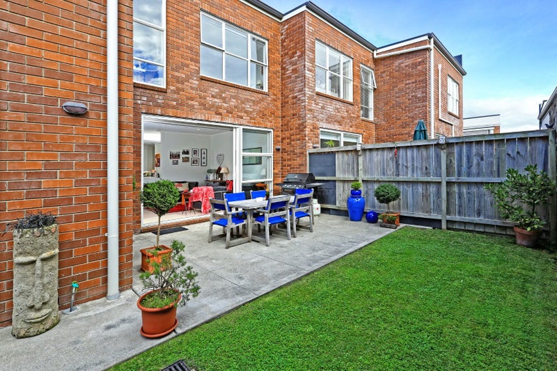 15 Baber Drive, Stonefields, Auckland - Carousel 2