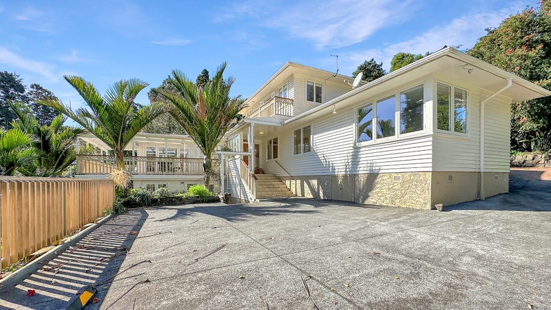 665 South Titirangi Road, Titirangi, Auckland - Carousel 2