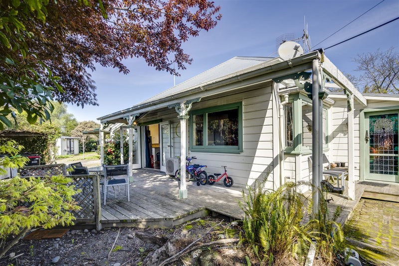 48 Jervois Road, Jervoistown, Napier - Carousel 2