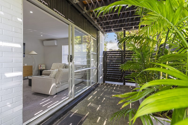 1/73B Rukutai Street, Orakei, Auckland - Carousel 22