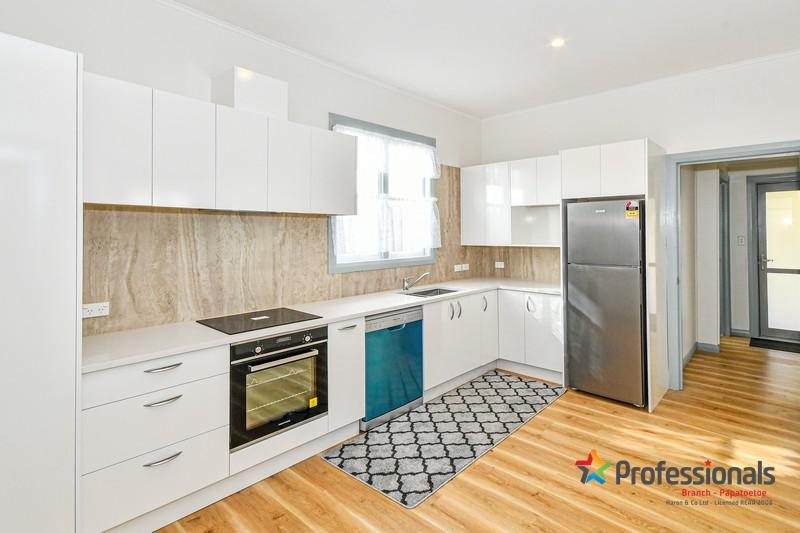 42 Turakina Street, Grey Lynn, Auckland - Carousel 2