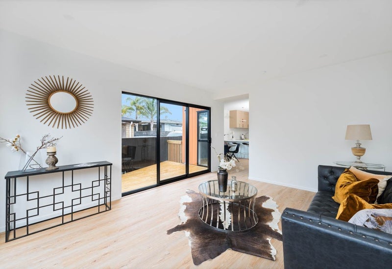 9/46 Jillian Drive, Ranui, Auckland - Carousel 2