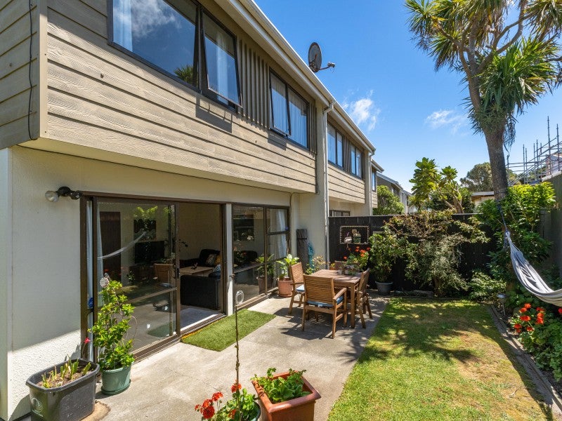 7/23 TIRETI RD, Titahi Bay, Porirua - Carousel 1