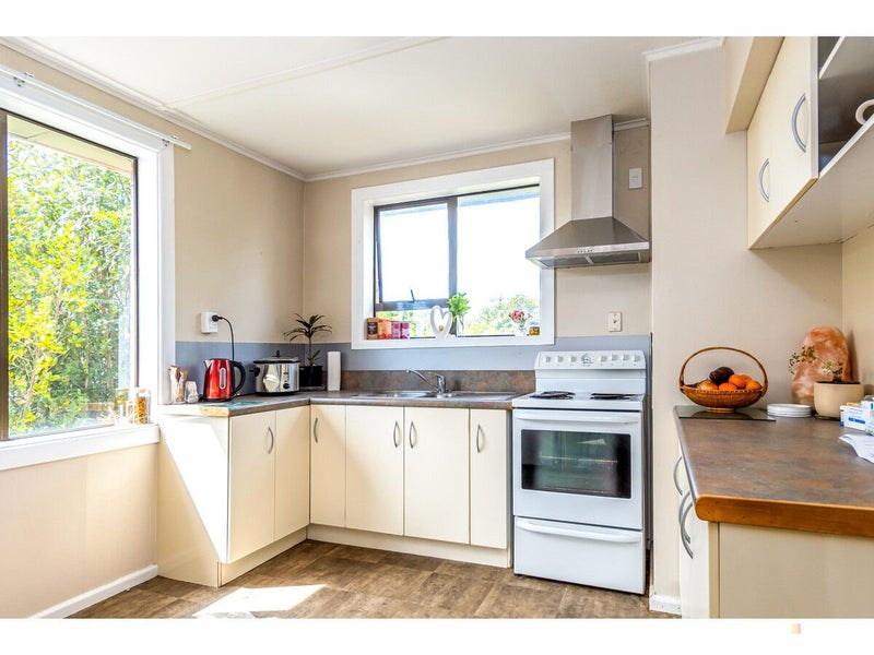 17 Forth Street, Marchwiel, Timaru - Carousel 2