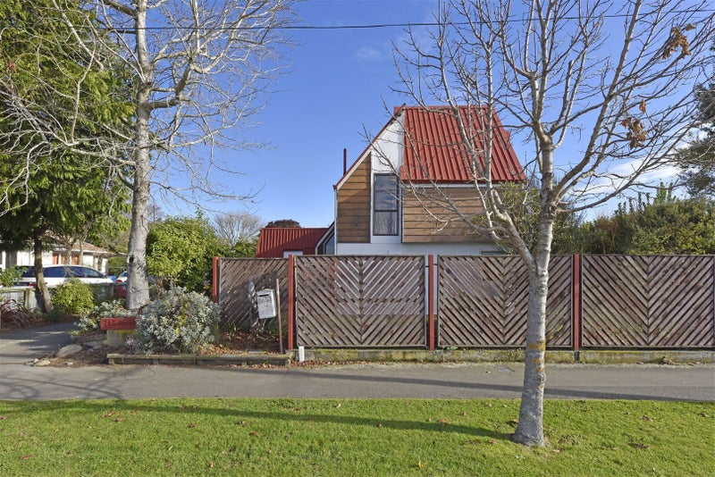 265 Avonhead Road, Avonhead, Christchurch - Carousel 1