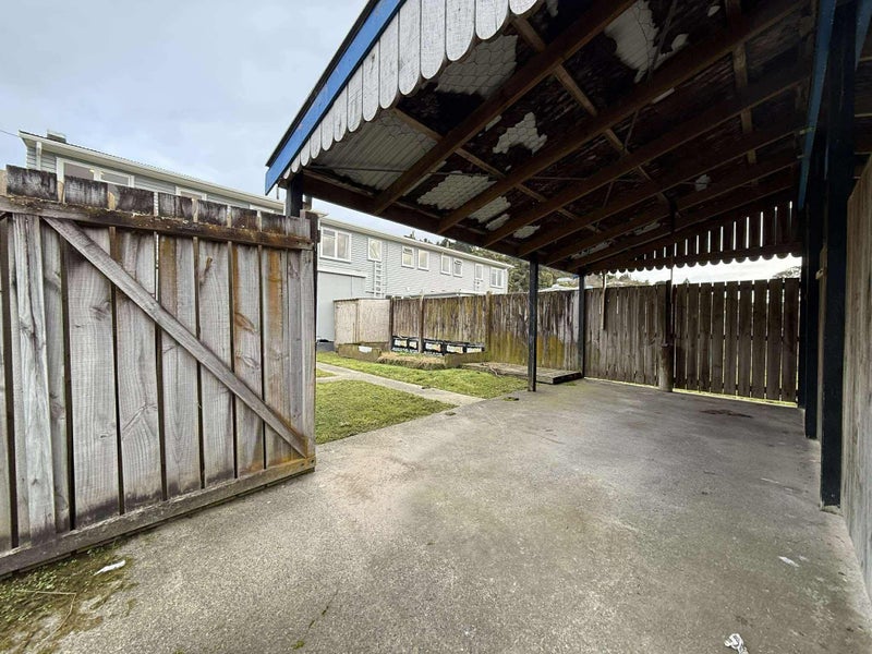 3/11 Wainhouse Street, Stokes Valley, Lower Hutt - Carousel 2