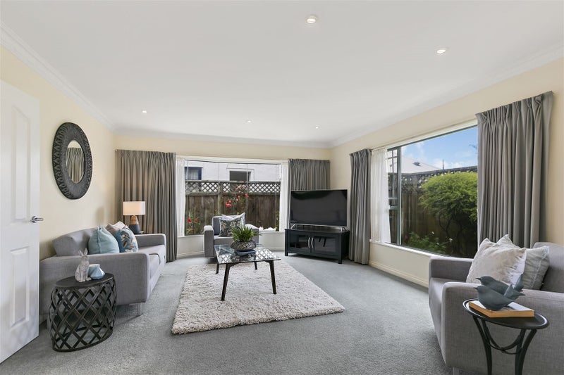 15A The Quadrant, Miramar, Wellington - Carousel 2
