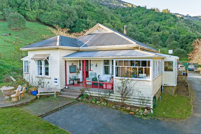 331A Matokitoki Valley Road, Gisborne - Carousel 1
